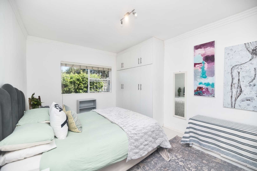 6 Bedroom Property for Sale in Northcliff Western Cape